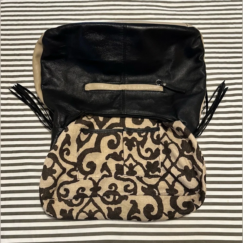 Danilo’s Honduras Shoulder Satchel Black and Cream